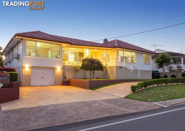 1 Lobban Road WINGHAM NSW 2429