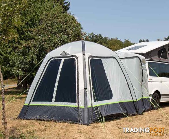 UNIVERSAL INFLATABLE FREE-STANDING REAR TENT