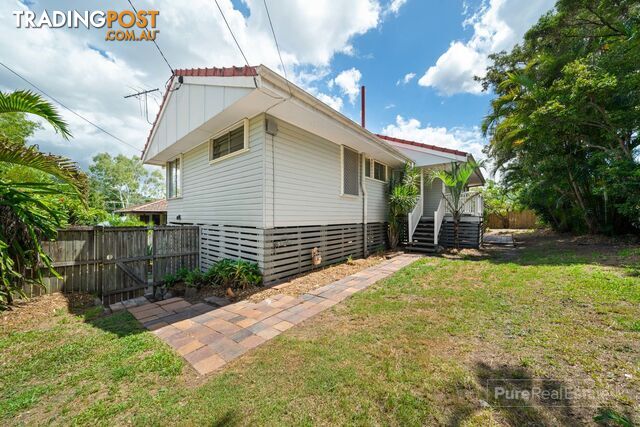 15 Camoola Street KEPERRA QLD 4054