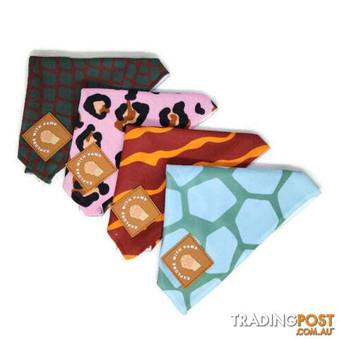 Designer Dog Bandana's by Explore with Paws - EWPBANLTIG