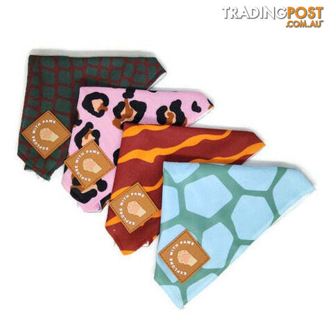 Designer Dog Bandana's by Explore with Paws - EWPBANLTUR