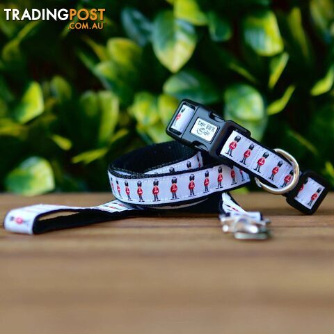 Beefeaters Dog Collar - Hand Made by The Bark Side - TBSBEEXSRED - photo 5 of 9