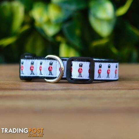 Beefeaters Dog Collar - Hand Made by The Bark Side - TBSBEESMLBLK - photo 4 of 9