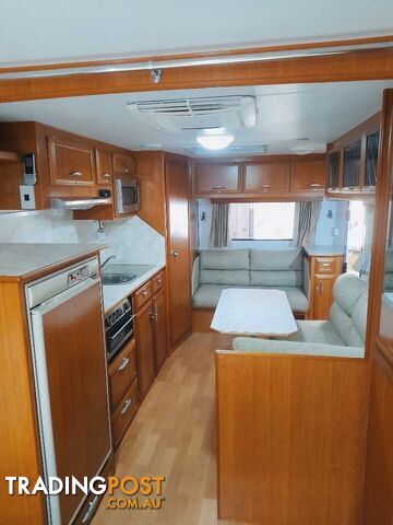 Used 2010 Paramount Classic - photo 3 of 12