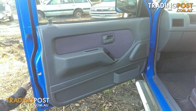2000 Holden Rodeo TF Dualcab Auto 3.2L V6 LEFT FRONT DOOR TRIM