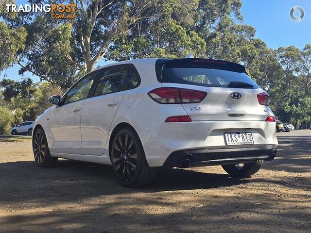2017 HYUNDAI I30 SR PD HATCH - photo 4 of 9