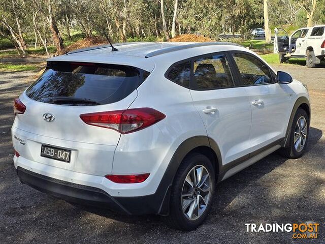 2018 HYUNDAI TUCSON ACTIVE X TL SUV - photo 4 of 27