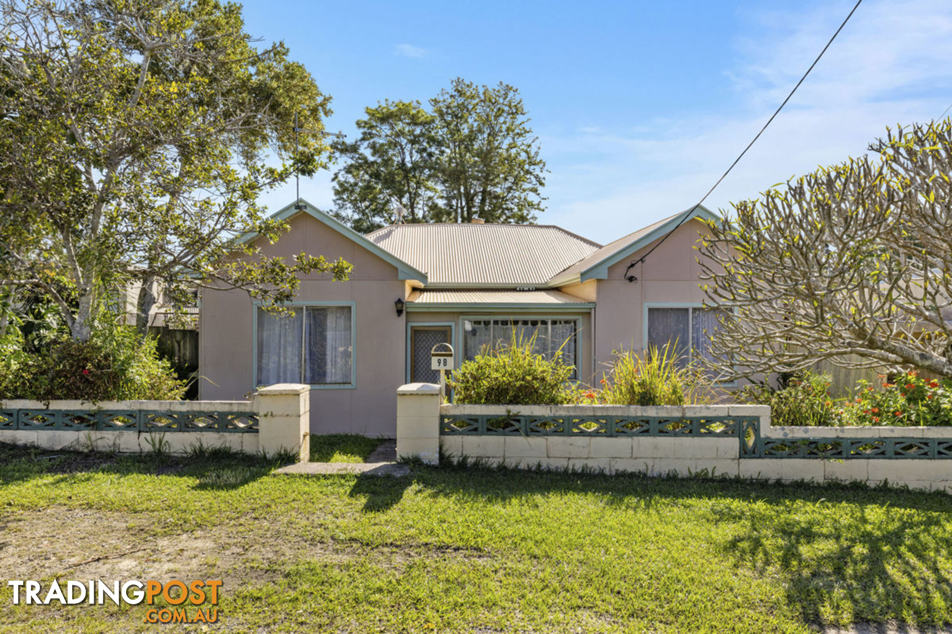 96-98 Old Pacific Highway RALEIGH NSW 2454