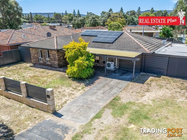 32 Andrews Way HERNE HILL WA 6056