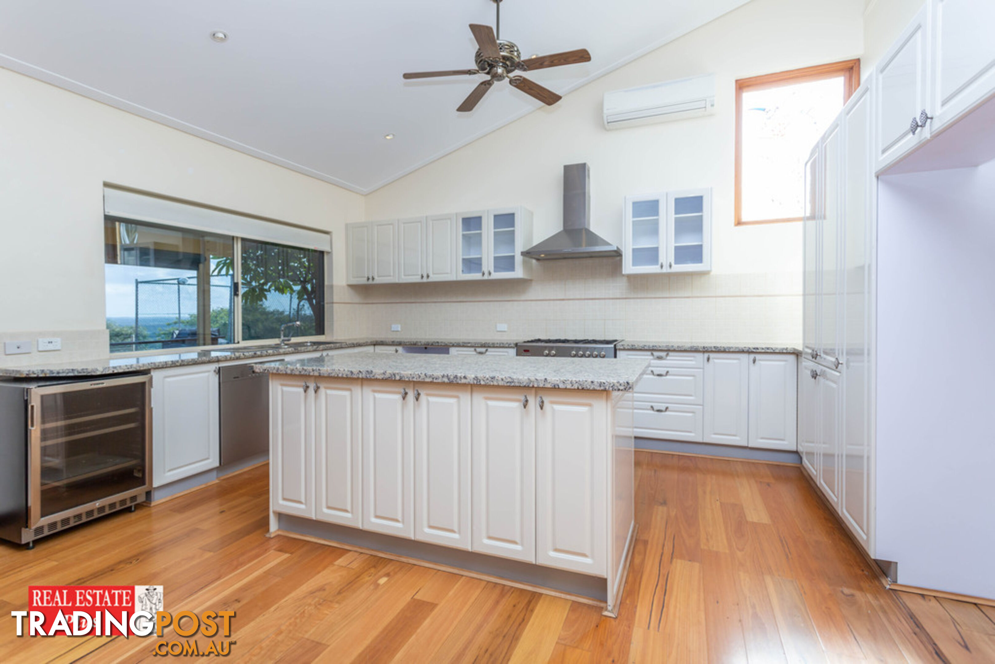 86 Swan View Road SWAN VIEW WA 6056