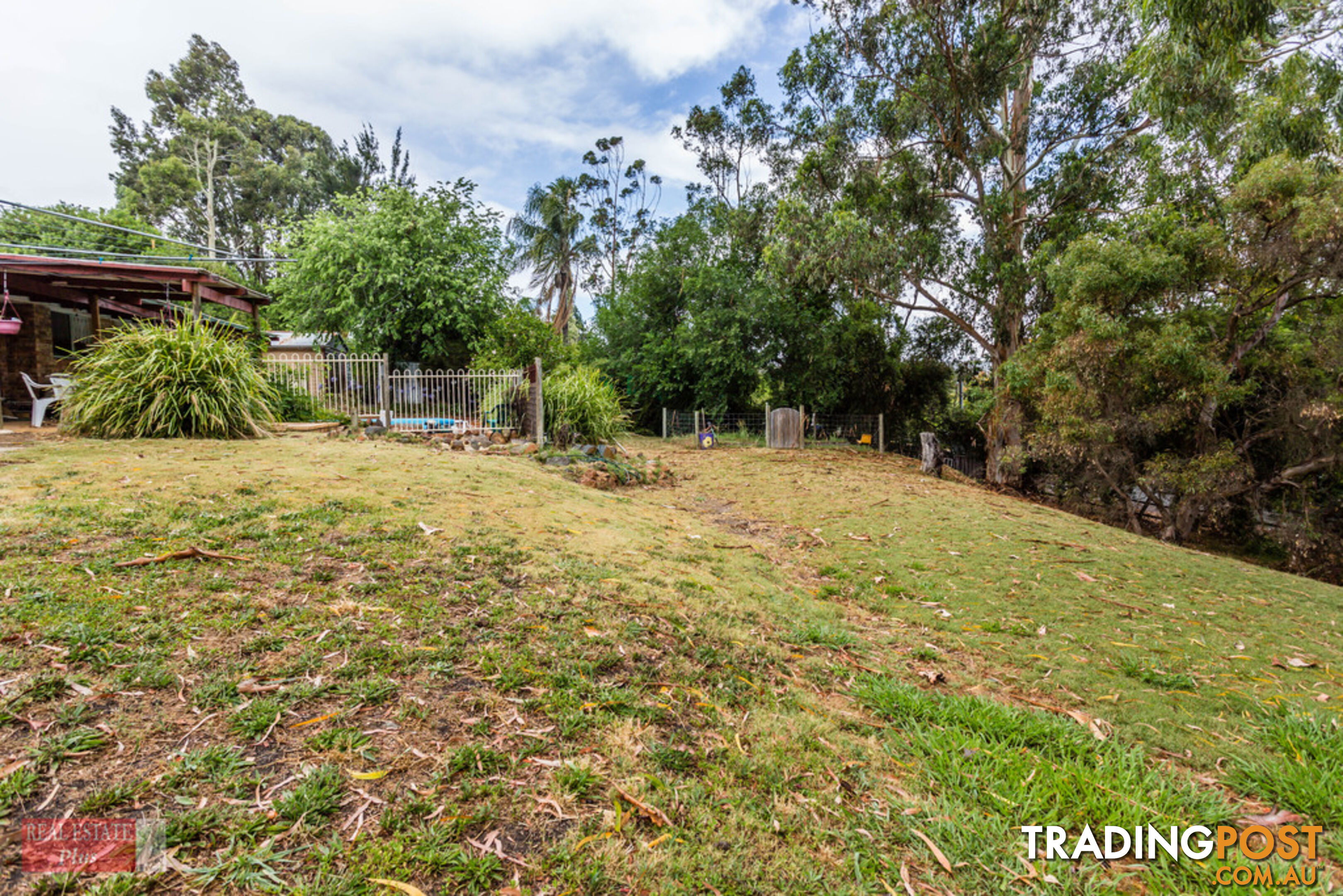 8 Leithdale Road DARLINGTON WA 6070