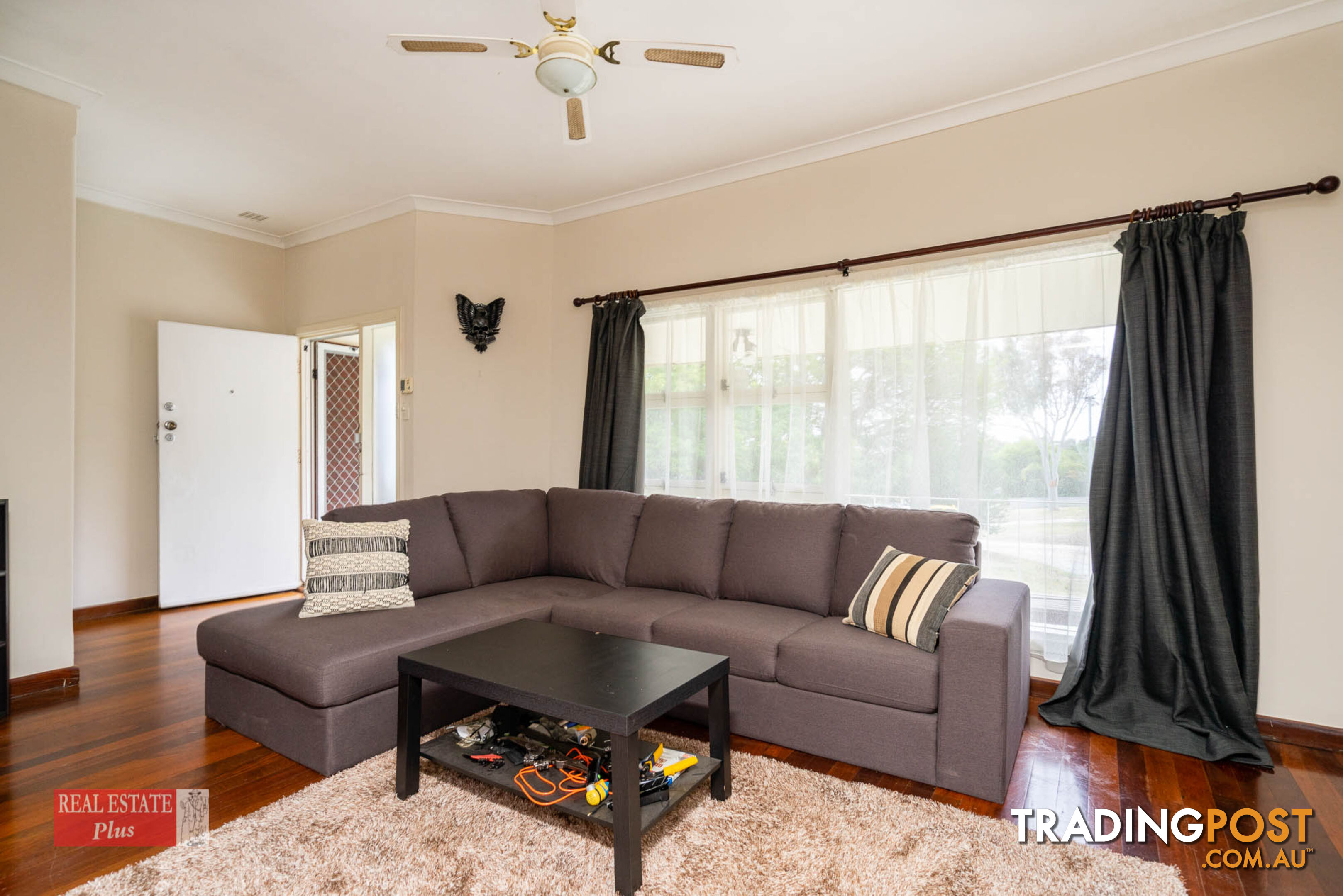 18 Clianthus Way KOONGAMIA WA 6056