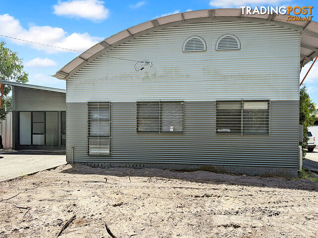 453 Ocean Drive LAURIETON NSW 2443