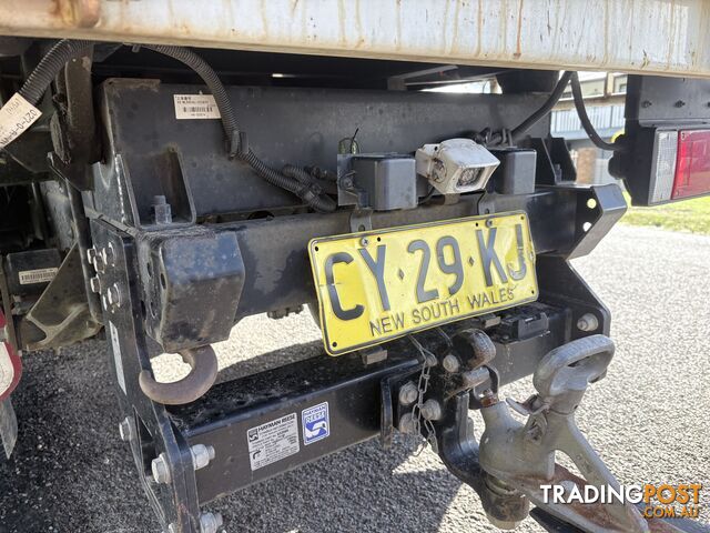 2020 Isuzu NLR Tipper Truck - photo 4 of 10