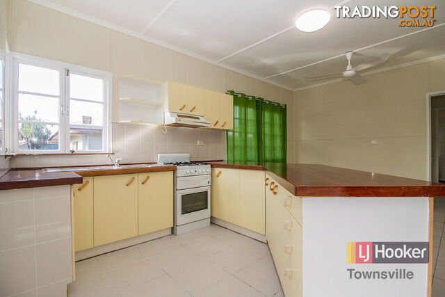 31 Downs Street GULLIVER QLD 4812