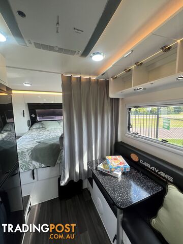 suv island 19.6 family caravan - photo 3 of 14