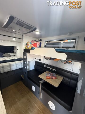 suv island 16 family caravan - photo 5 of 11