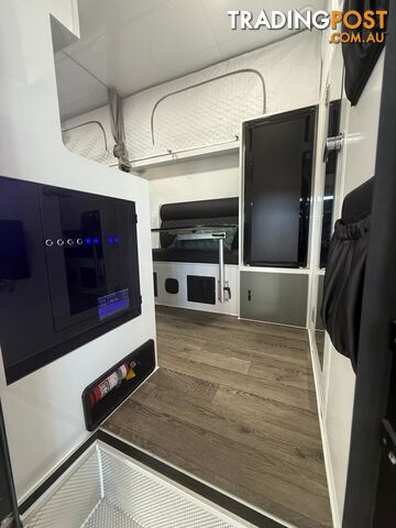 navigator f1 island - photo 5 of 17