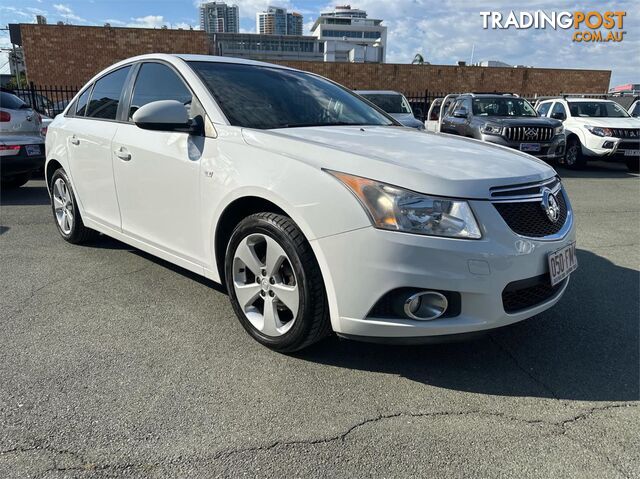 2013 HOLDEN CRUZE CDEQUIPE JHMY13 4D SEDAN