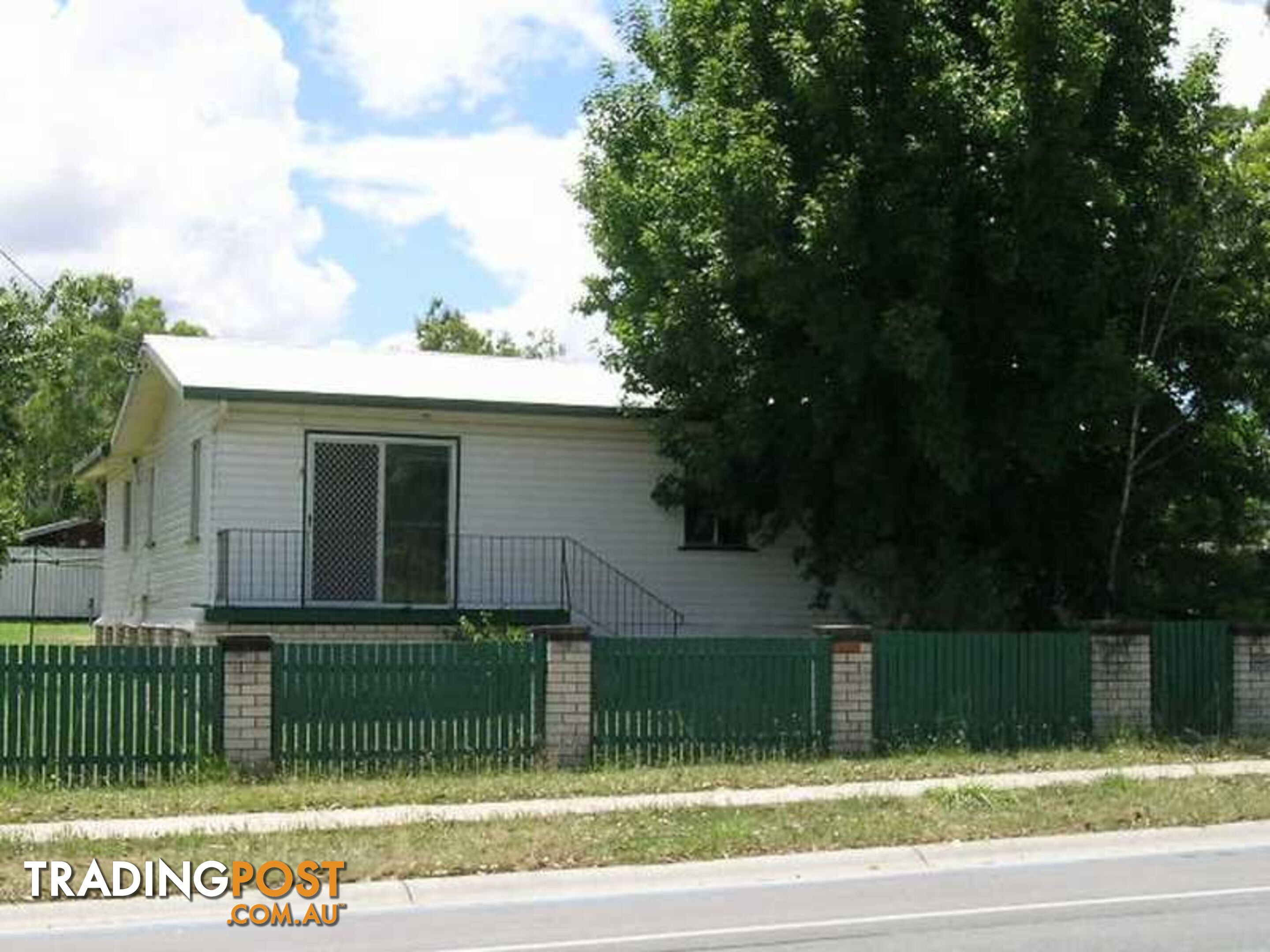 26 Monash Road LOGANLEA QLD 4131