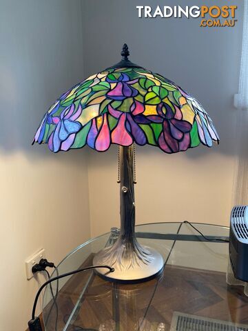 Tiffany Leadlight lamp