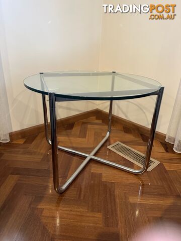 Coffee/Side Table (glass)