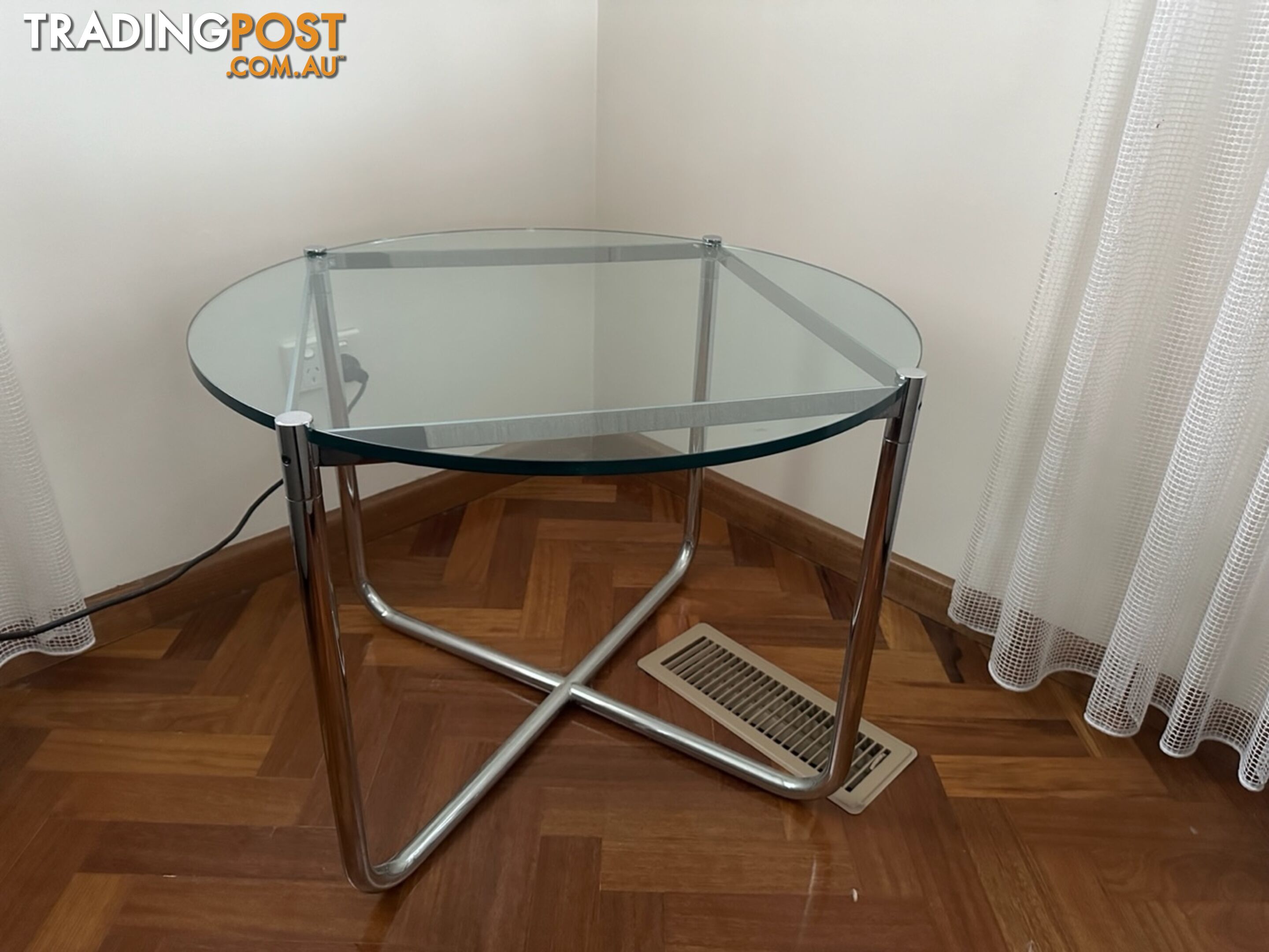 Coffee/Side Table (glass)