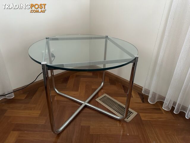 Coffee/Side Table (glass)