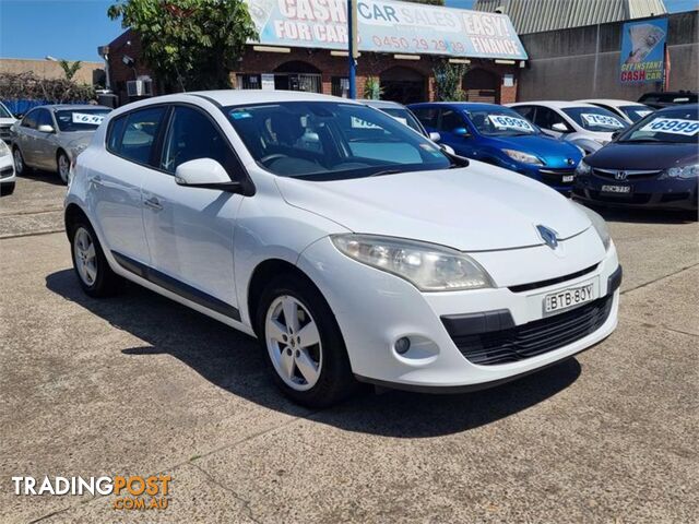 2010 RENAULT MEGANE DYNAMIQUE X32 5D HATCHBACK