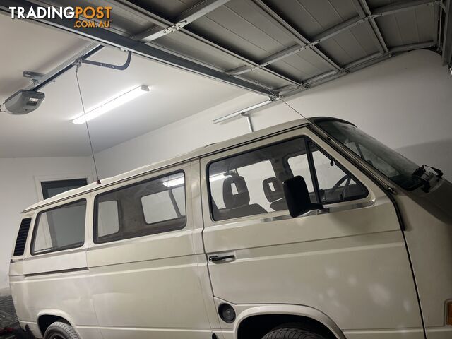 VW T3 1990 4 Cyl 2.1L Auto Off-White Kombi Vanagon - photo 2 of 7