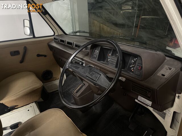 VW T3 1990 4 Cyl 2.1L Auto Off-White Kombi Vanagon - photo 3 of 7