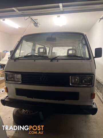VW T3 1990 4 Cyl 2.1L Auto Off-White Kombi Vanagon