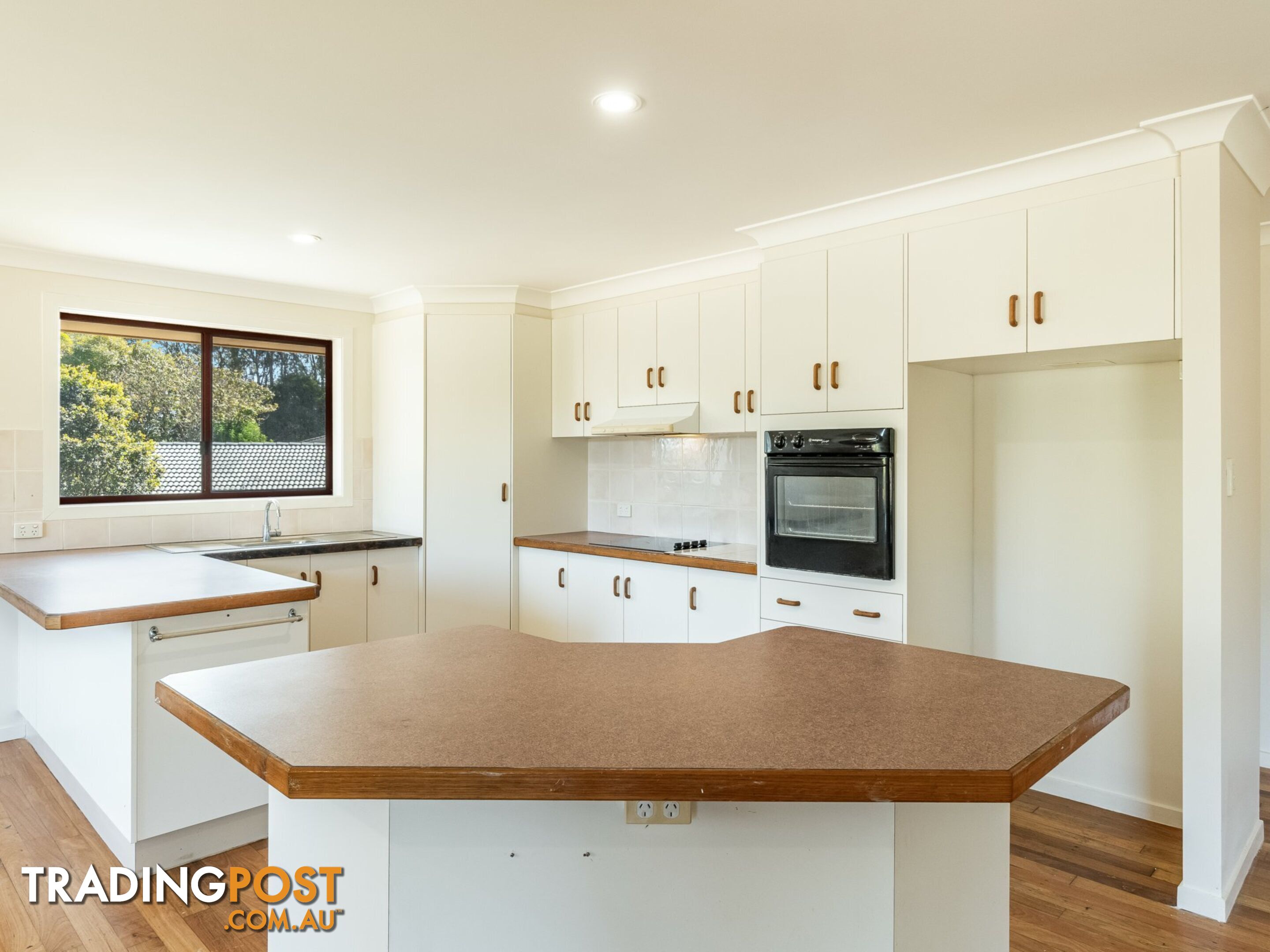 10 Highfield Terrace GOONELLABAH NSW 2480