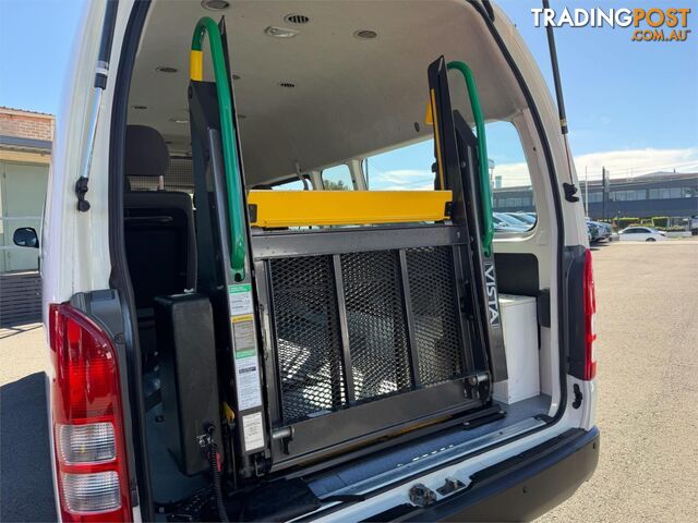 2013 TOYOTA HIACE COMMUTER TRH223RMY12 BUS - photo 5 of 28