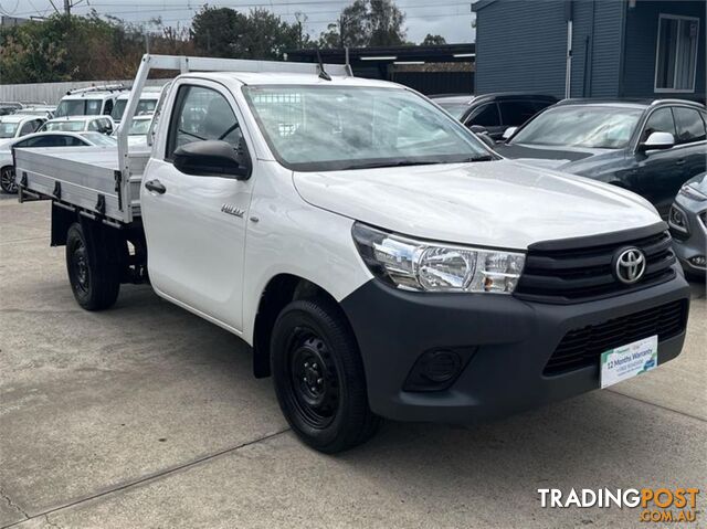 2017 TOYOTA HILUX WORKMATE TGN121R CAB CHASSIS