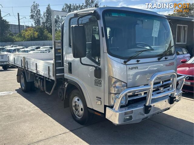 2010 ISUZU NSERIES NPR200275PREMIUM  CAB CHASSIS