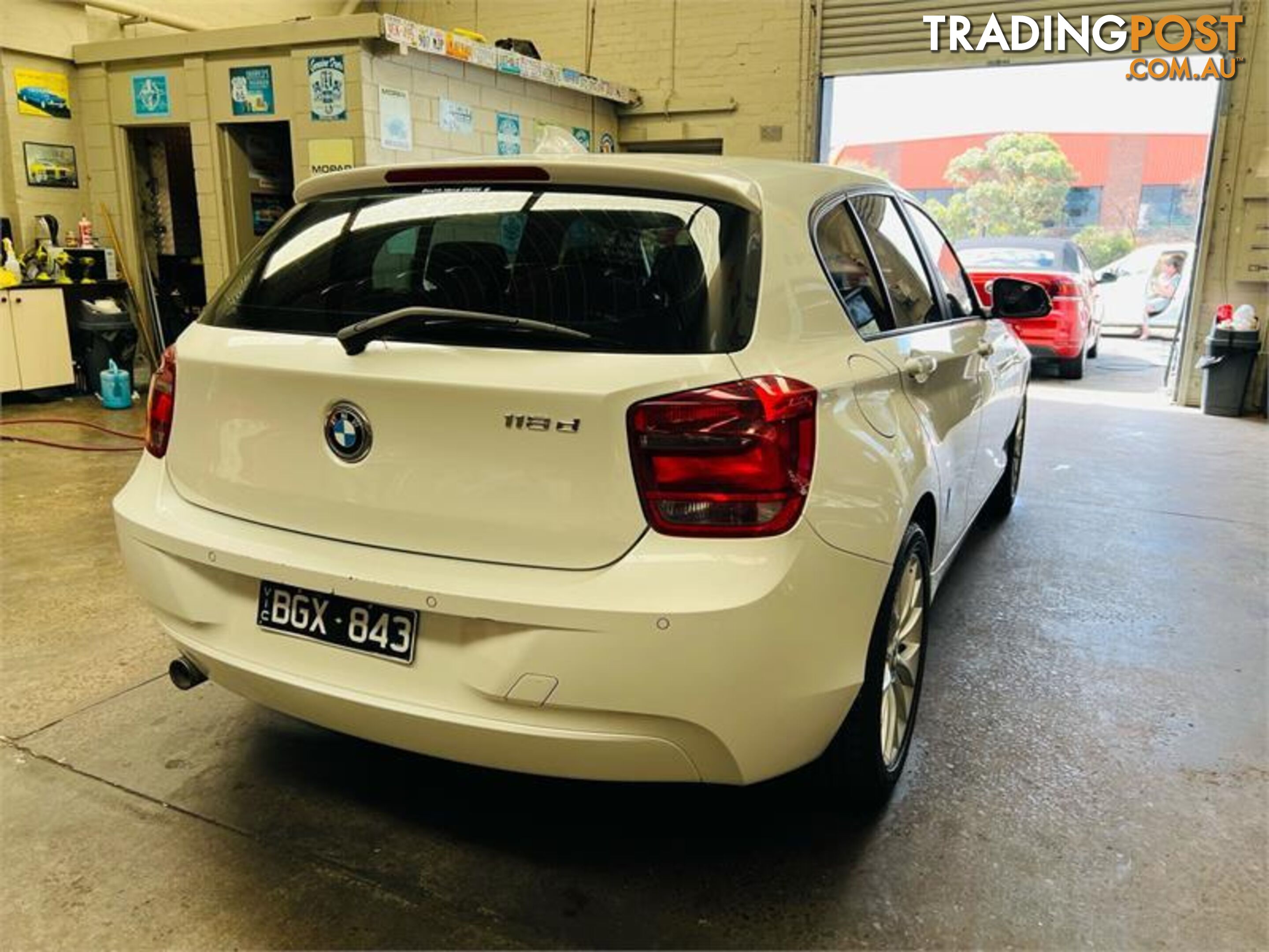 2013 BMW 1 Series 118d F20 MY0713 Hatchback