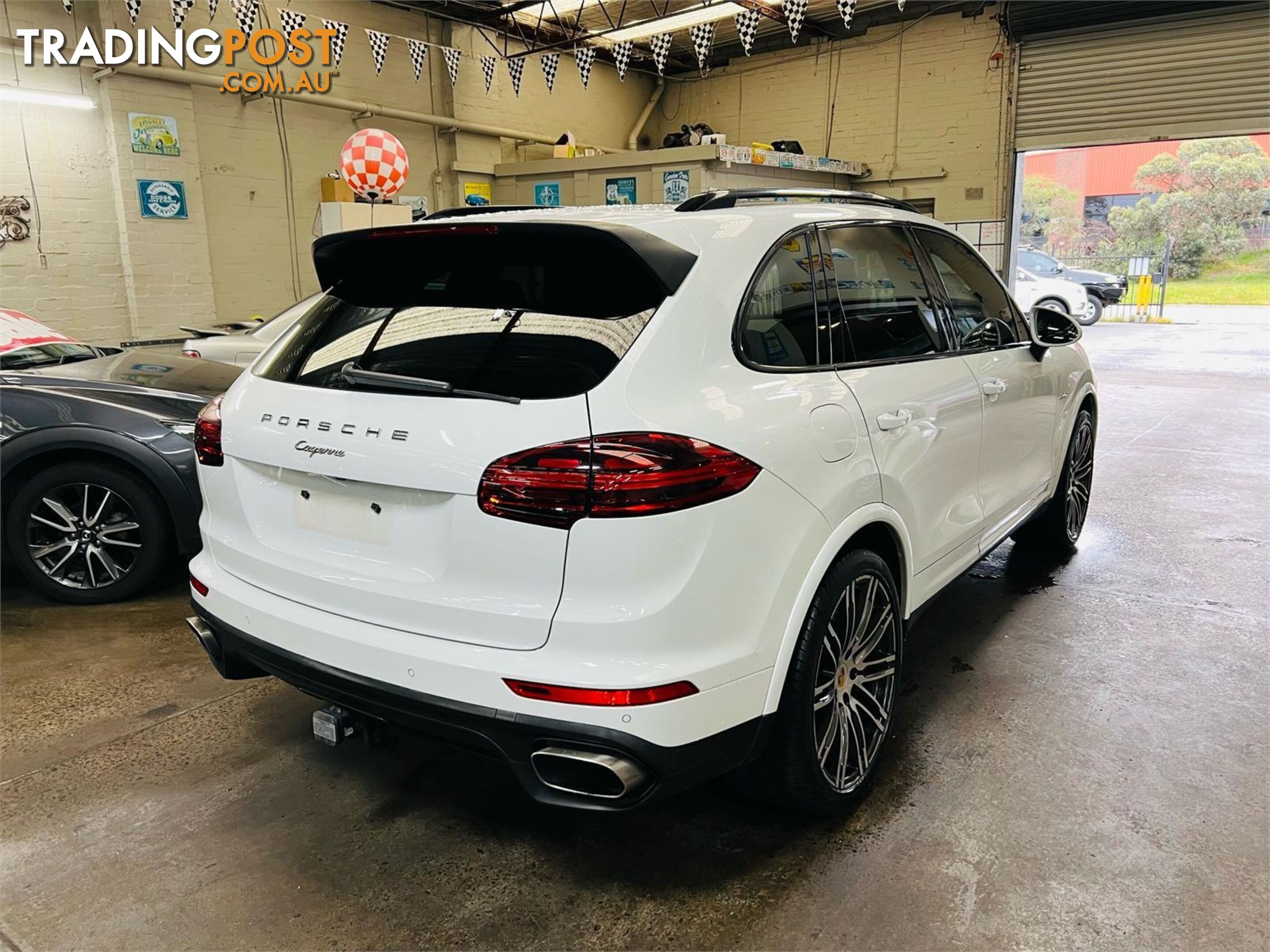 2016 Porsche Cayenne Diesel Platinum Edition 92A MY17 Wagon