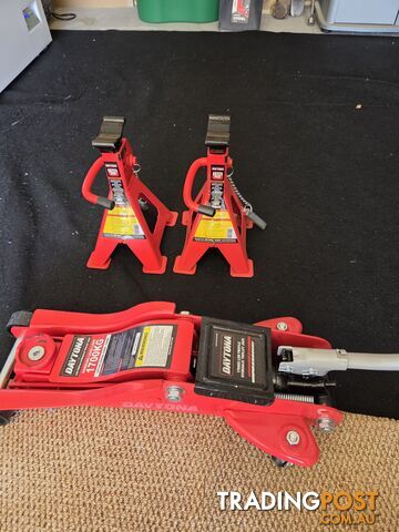 Trolley jack ,car stands