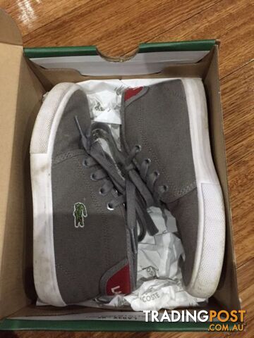 Lacoste kids shoes - photo 3 of 3