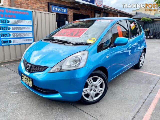 2008 Honda Jazz GD GLi Hatchback 5dr CVT 1sp, 1.3i - photo 2 of 19