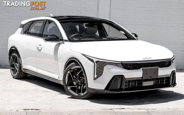 2026 KIA K4 GT-LINE HATCH