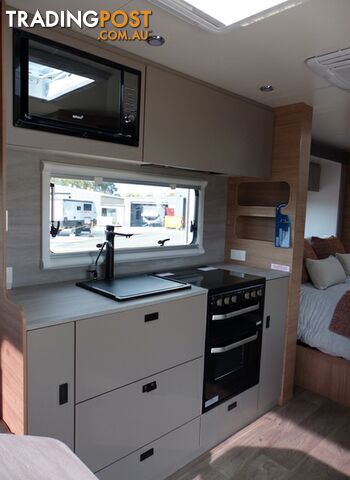 2024  JAYCO SILVERLINE  21.65-3.OB.SL-MY24 CARAVAN