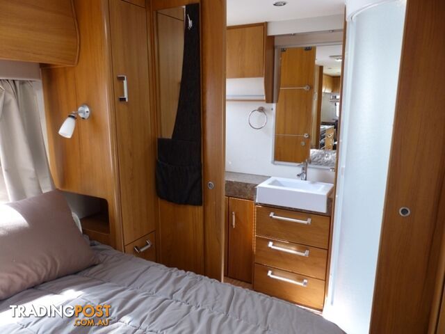 2011  JAYCO STERLING  21.65-3 CARAVAN