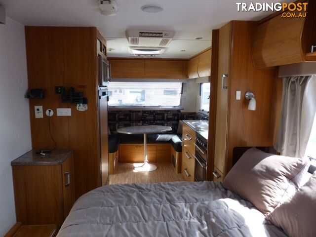 2011  JAYCO STERLING  21.65-3 CARAVAN