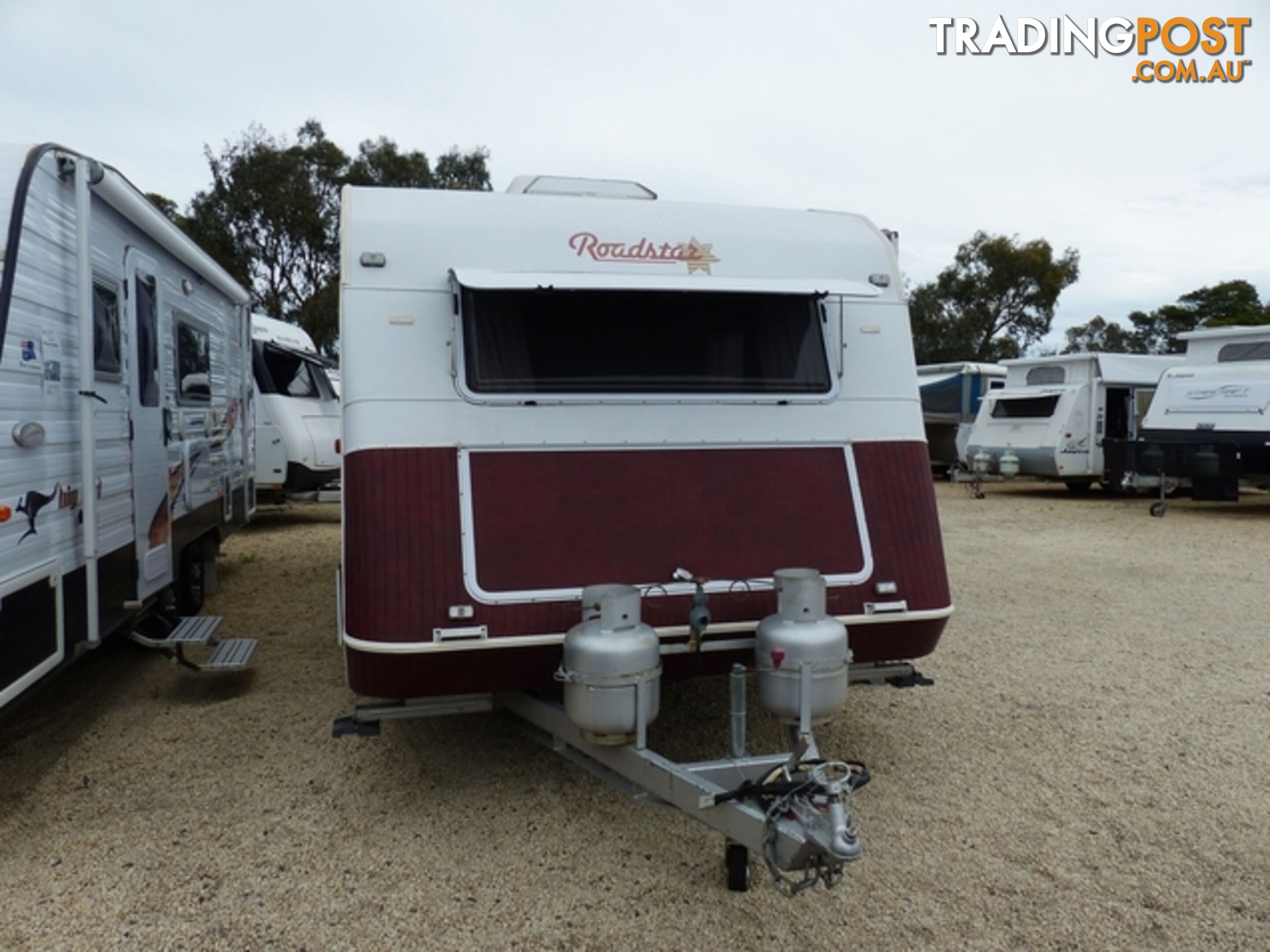 2003  ROADSTAR VOYAGER 3000   CARAVAN