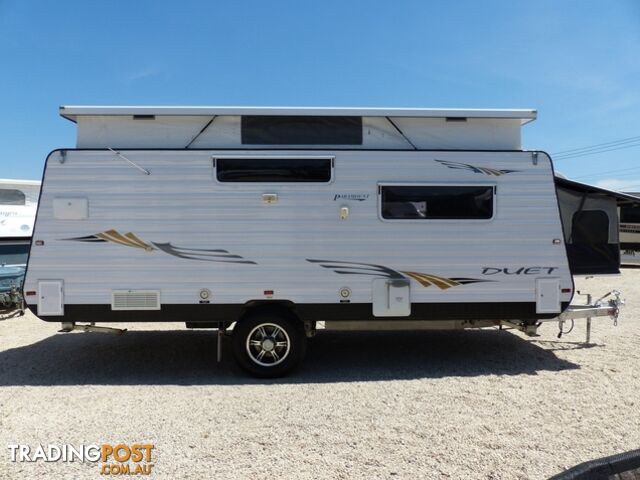 2010  PARAMOUNT DUET  16' EXPAND POP TOP