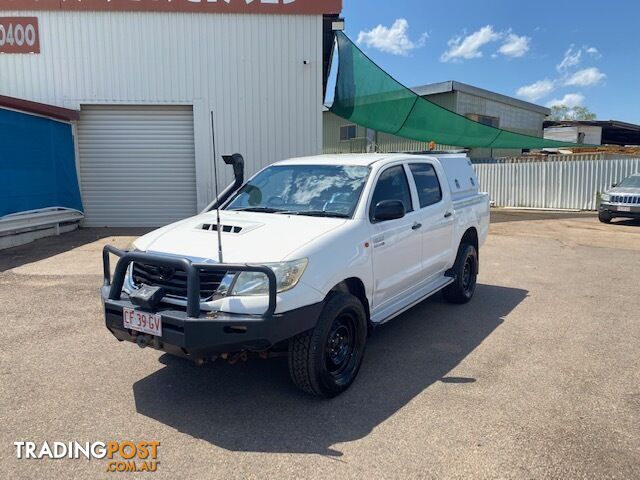 2014 Toyota Hilux 4x4 SR Dual Cab Ute Manual