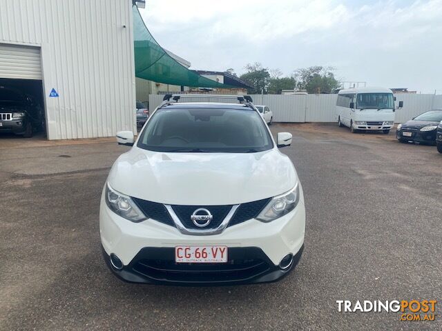 2016 Nissan QASHQAI Wagon Automatic - photo 2 of 10