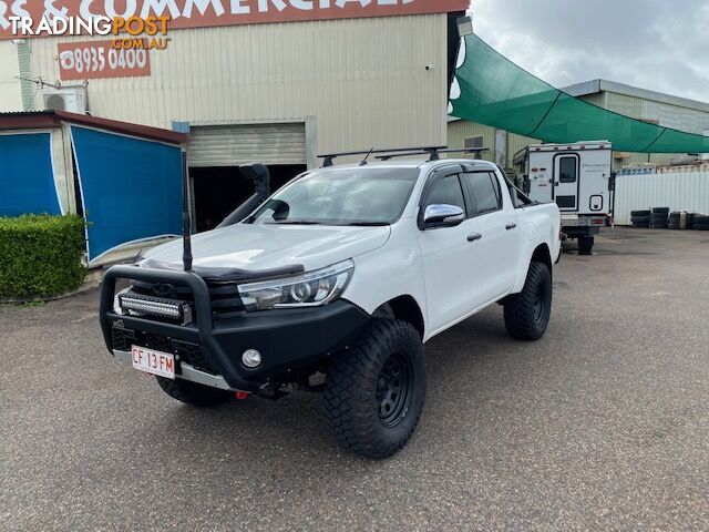 2017 TOYOTA HILUX SR5 4x4 GUN126R MY17 DUAL CAB UTILITY